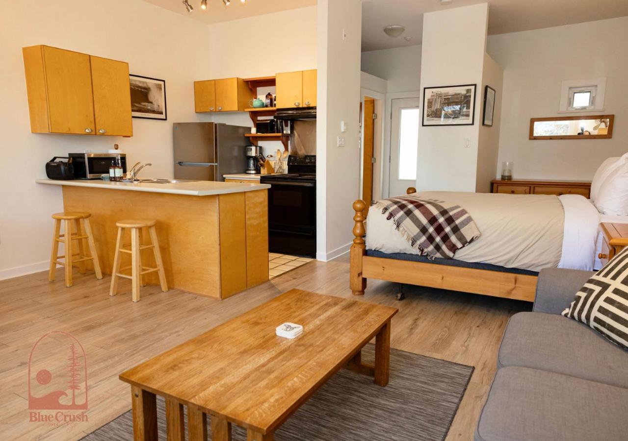 Wave Haven Waterfront Condo Hotel Tofino Ngoại thất bức ảnh